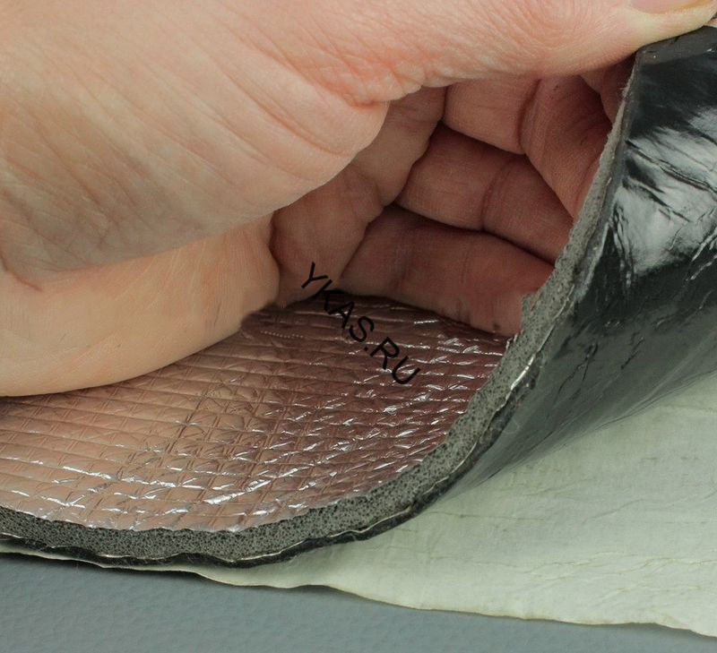 Шумоизоляция+виброизоляция 3в1 0.5мx0.75м (вибро 4мм + шумо 8мм) Фольга