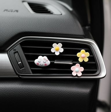 Украшение на дефлектор  №3 "цветочки 4шт."