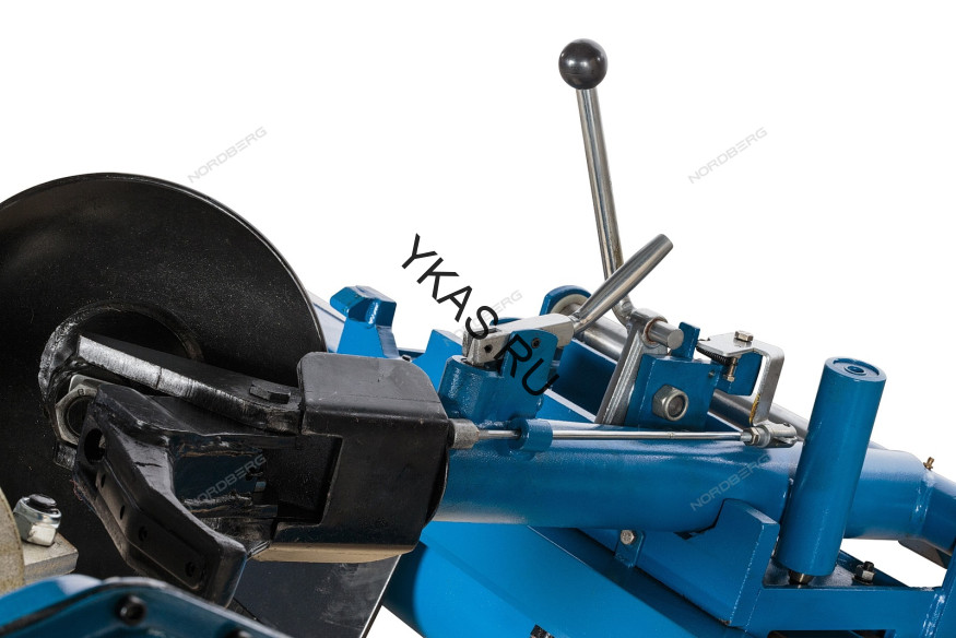 Шиномонтажный станок для грузовых авто NORDBERG 46TRKE